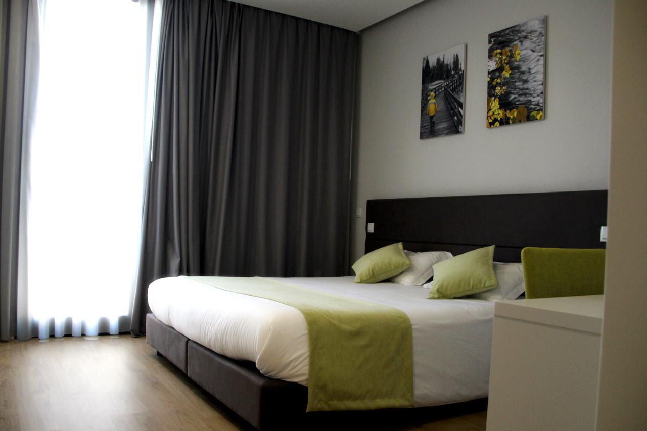 Basto Vila Hotel Кабесейраш-ди-Башту Экстерьер фото